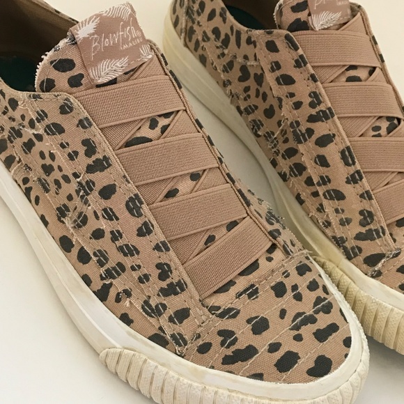 BLOWFISH Leopard Cotton Canvas Slip On Sneakers Malibu Latte Women’s Size 6.5 - Picture 2 of 16